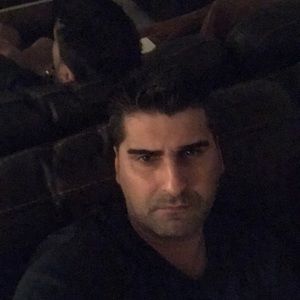 Meet your Posher, Asaf